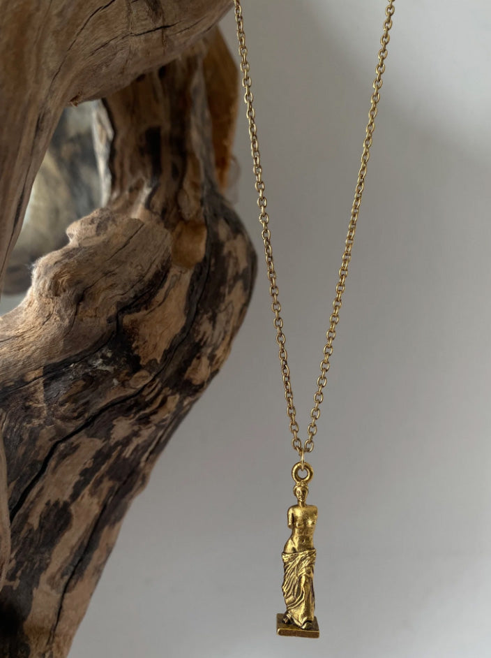 Aphrodite Gold Necklace