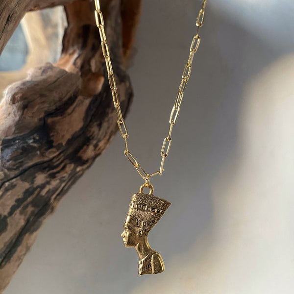 gold queen nefertiti necklace