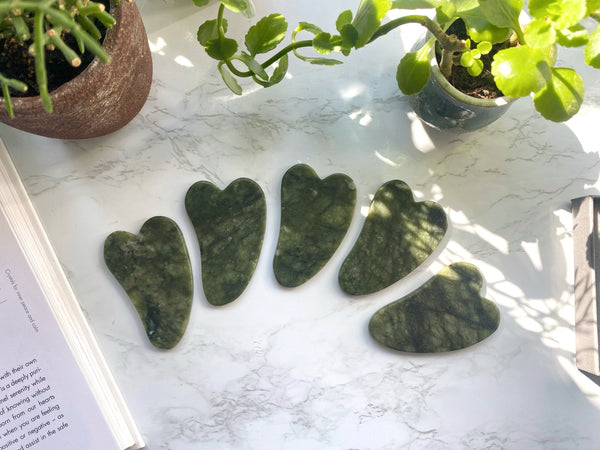 jade facial gua sha