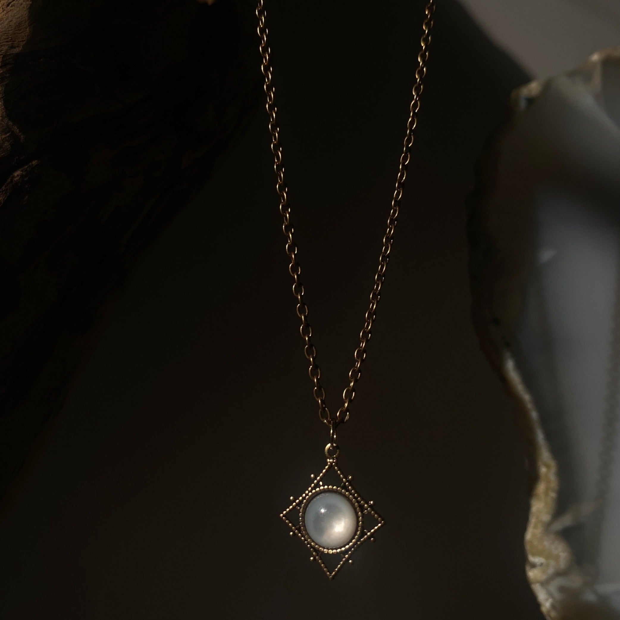 ophelia pearl necklace
