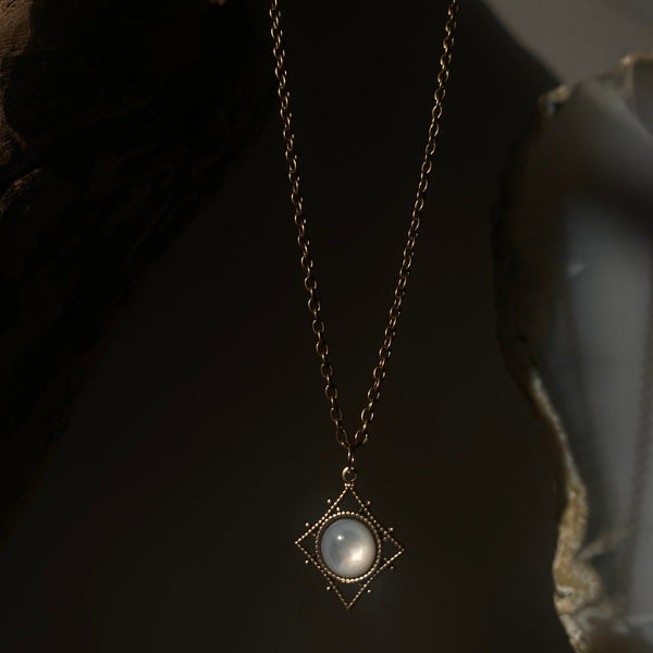 ophelia pearl necklace