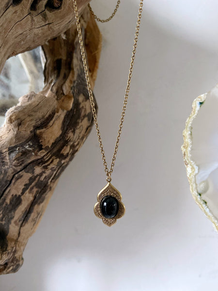 antique gold onyx necklace