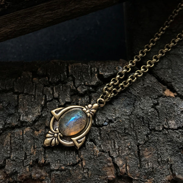 ARIA - labradorite necklace