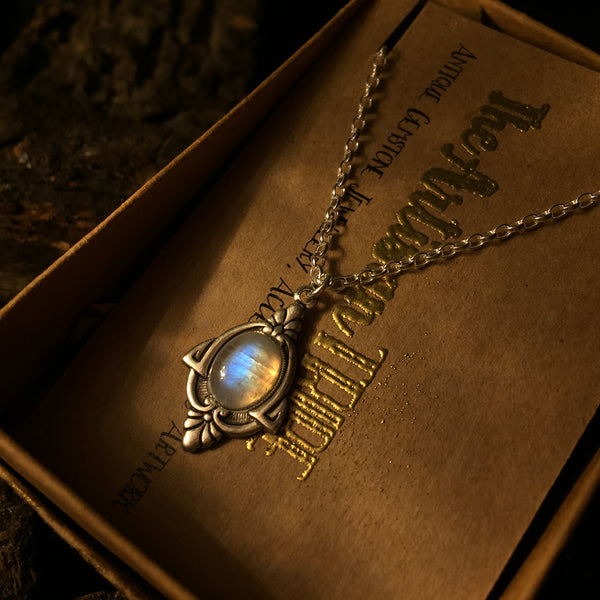 the artisan tribe moonstone necklace