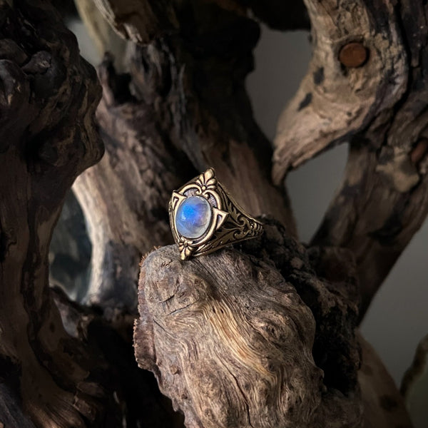 blue moonstone ring