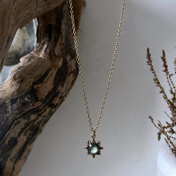 black pearl gold necklace