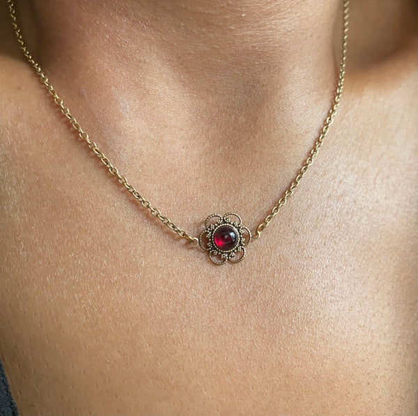 garnet choker