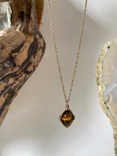 vintage tiger eye necklace