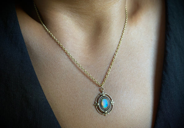 vintage opal necklace
