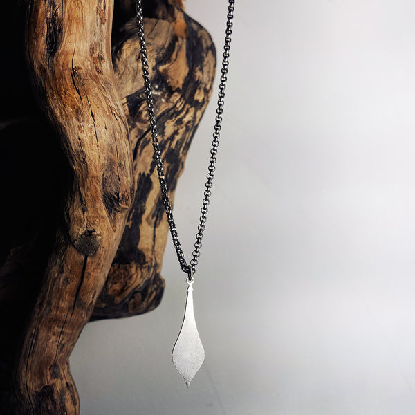plain solid silver back of pendant