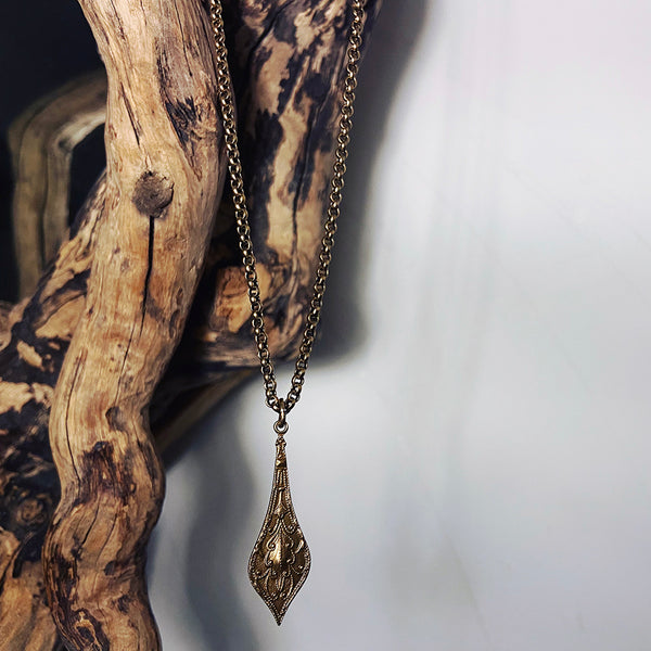 antique gold unisex necklace