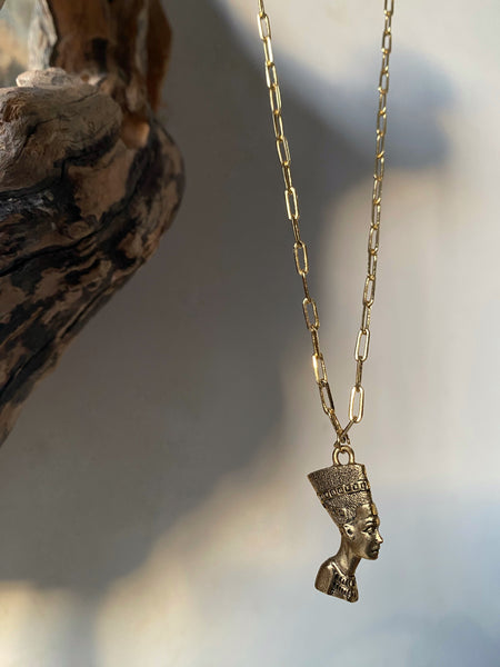 Nefertiti Gold Necklace