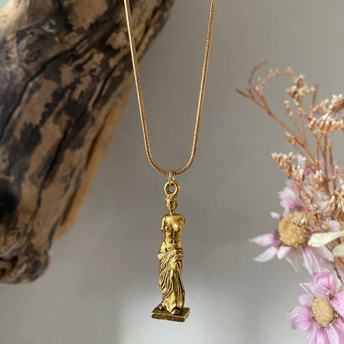 Aphrodite Gold Necklace