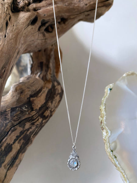 arabella sterling silver moonstone necklace