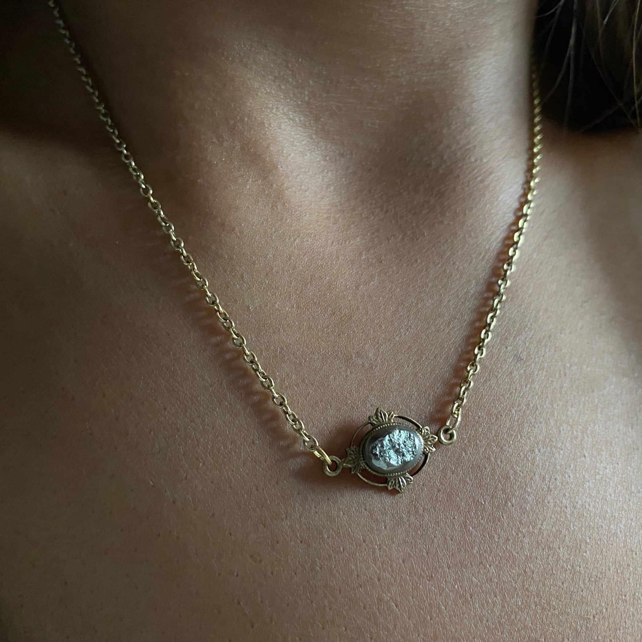 gold pyrite choker