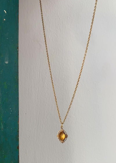 isla antique gold necklace