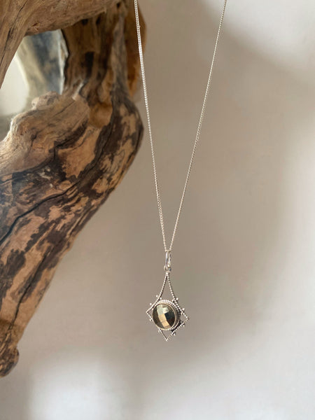 rania vintage silver pyrite necklace