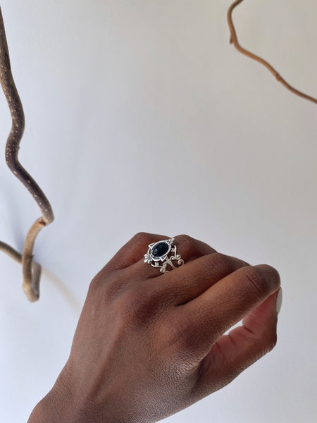 Aria Ornate Silver Onyx Ring