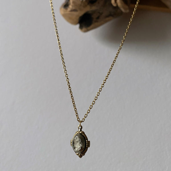 artemis pyrite necklace