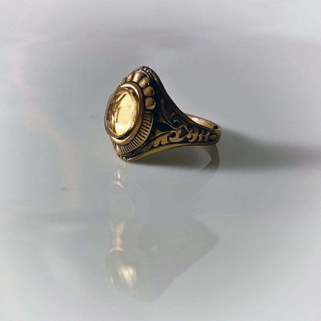 november birthstone ring