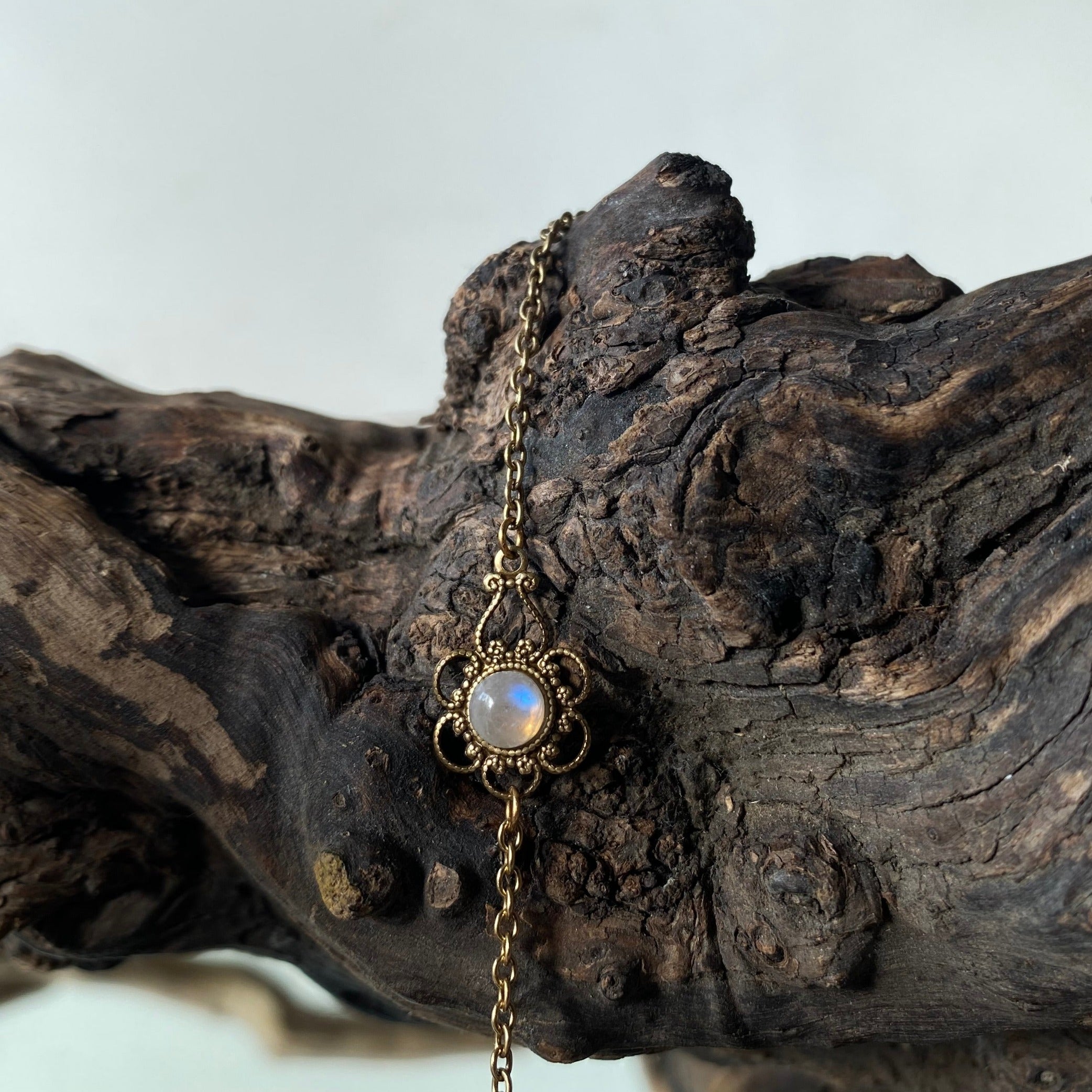 vintage moonstone bracelet