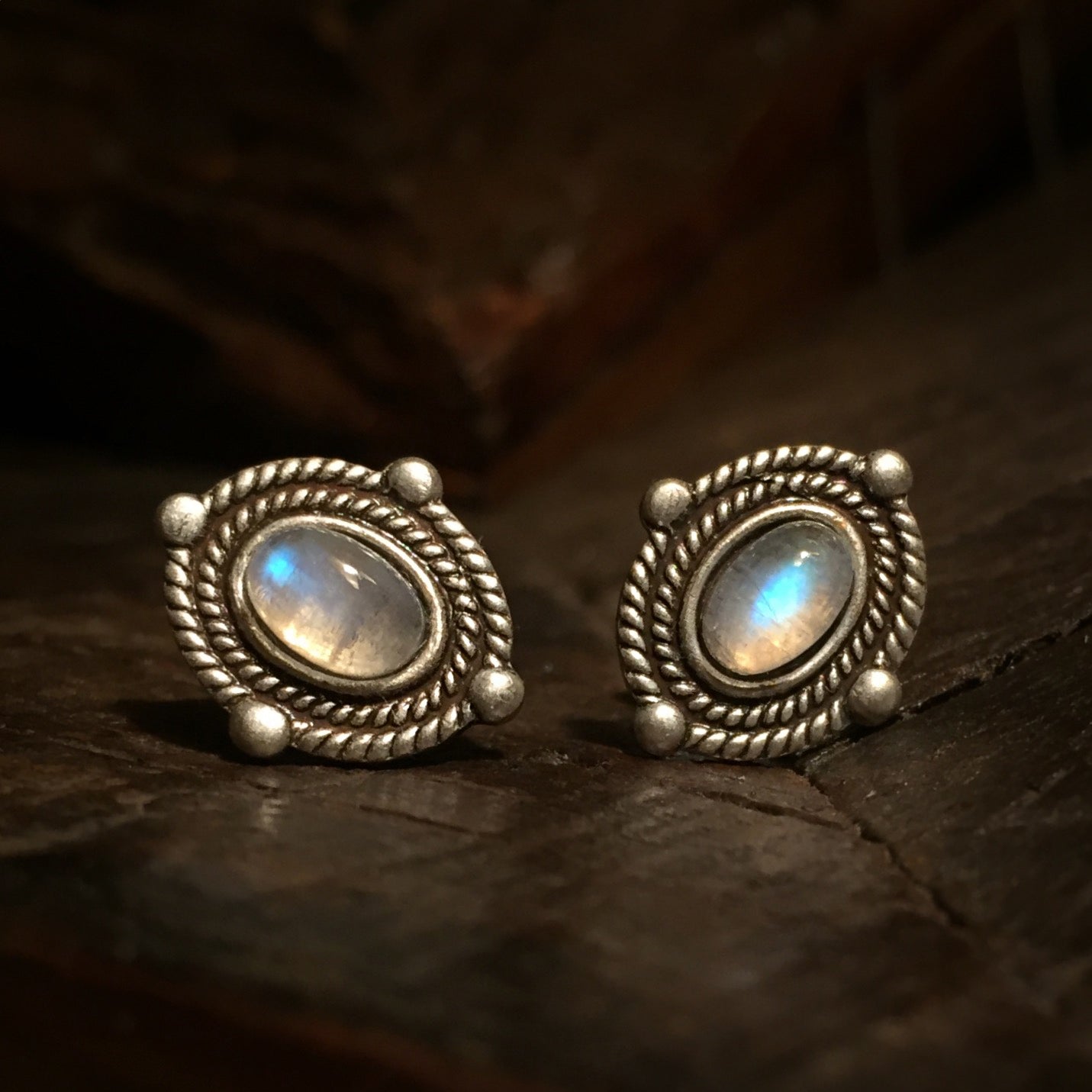 shira silver moonstone earrings