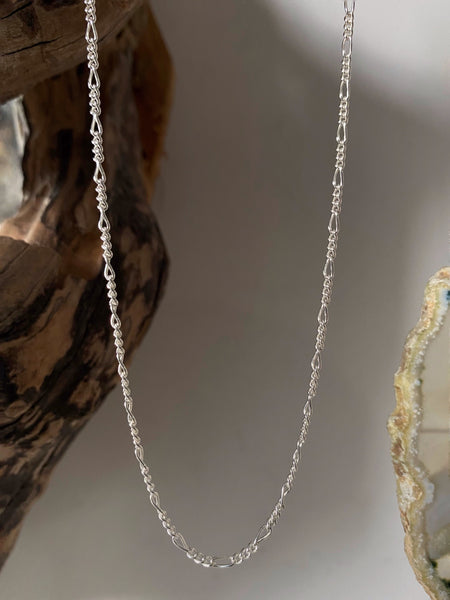 sterling silver figaro chain
