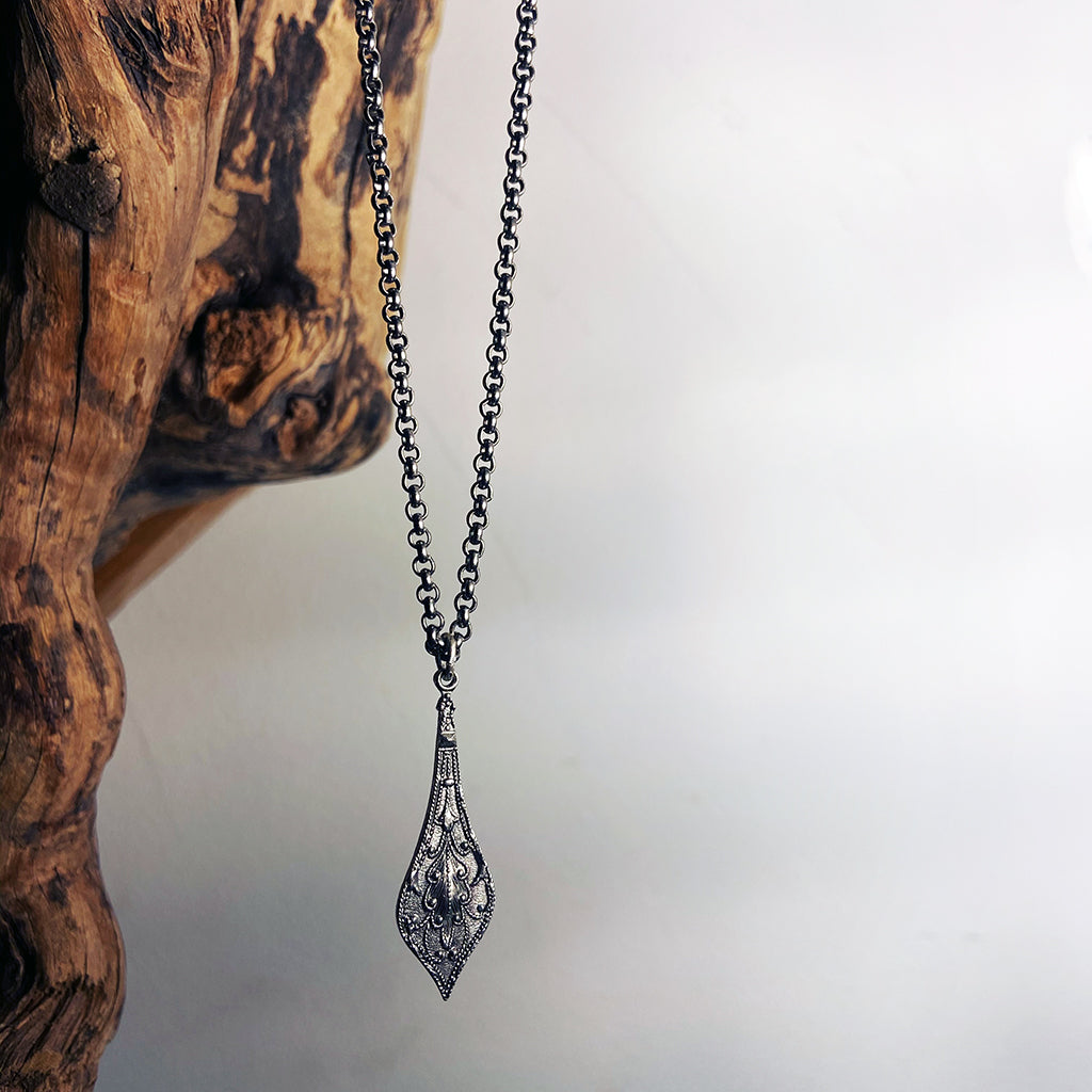 Xena Sterling Silver Plated Necklace – Only Artisan
